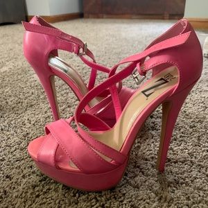 Pink heels size 8
